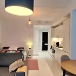 Modern & Cozy In Apartment Helsinki