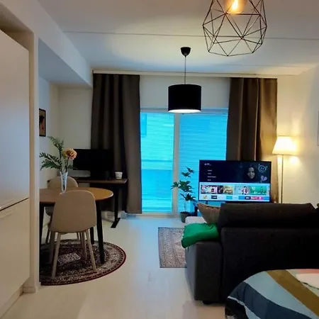 Modern & Cozy In Διαμέρισμα Ελσίνκι