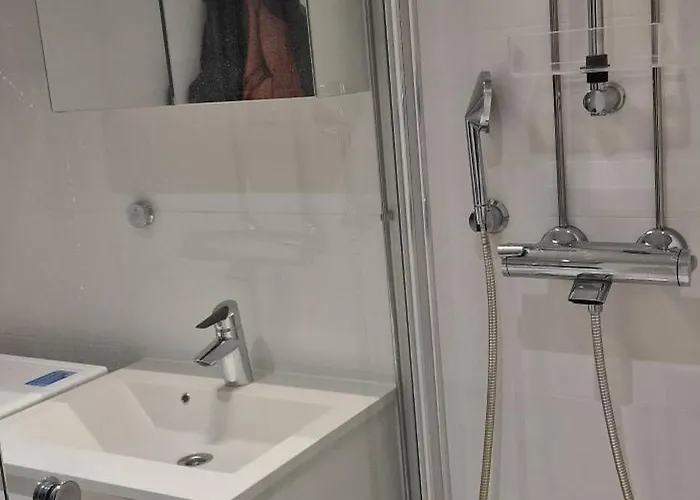 דירה Modern & Cozy In הלסינקי