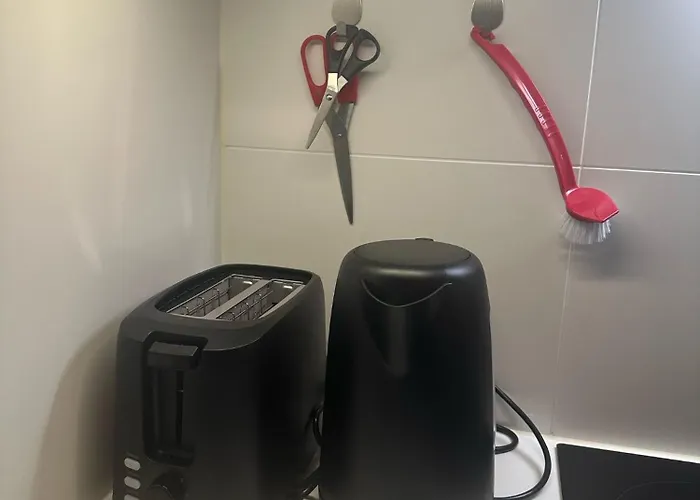 דירה Modern & Cozy In