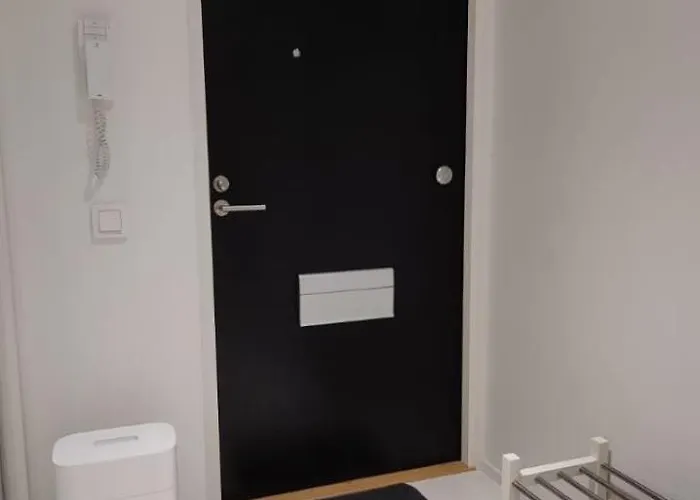 Modern & Cozy In דירה הלסינקי