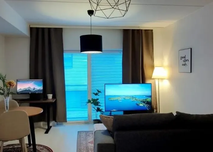 דירה Modern & Cozy In *