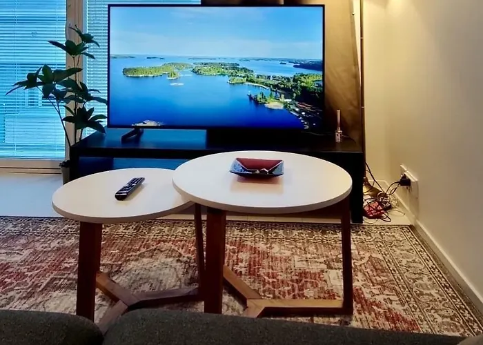 Modern & Cozy In הלסינקי