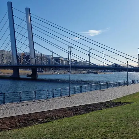 Modern & Cozy In アパート ヘルシンキ